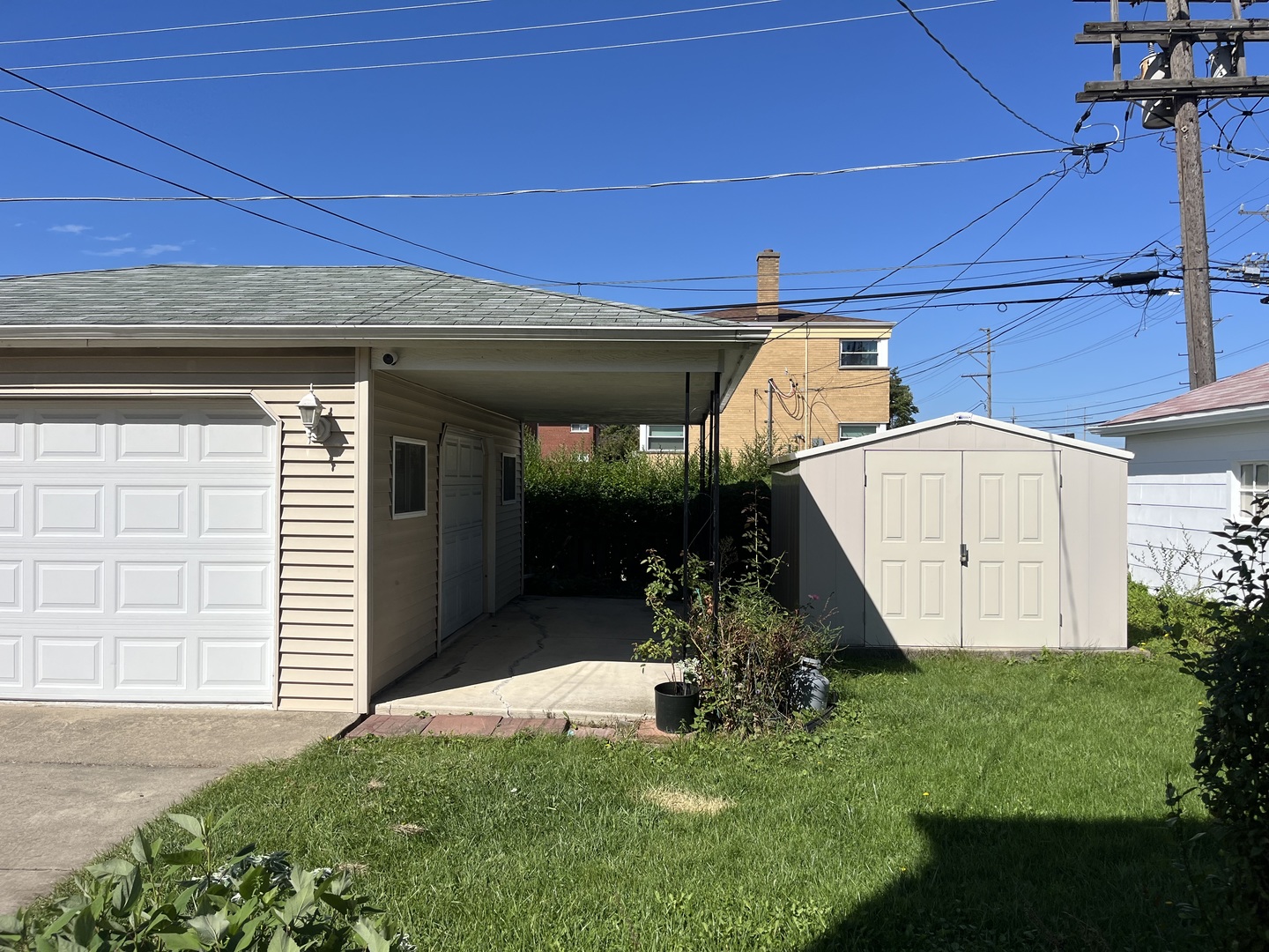 2222 S 15th Avenue, North Riverside, IL 60546