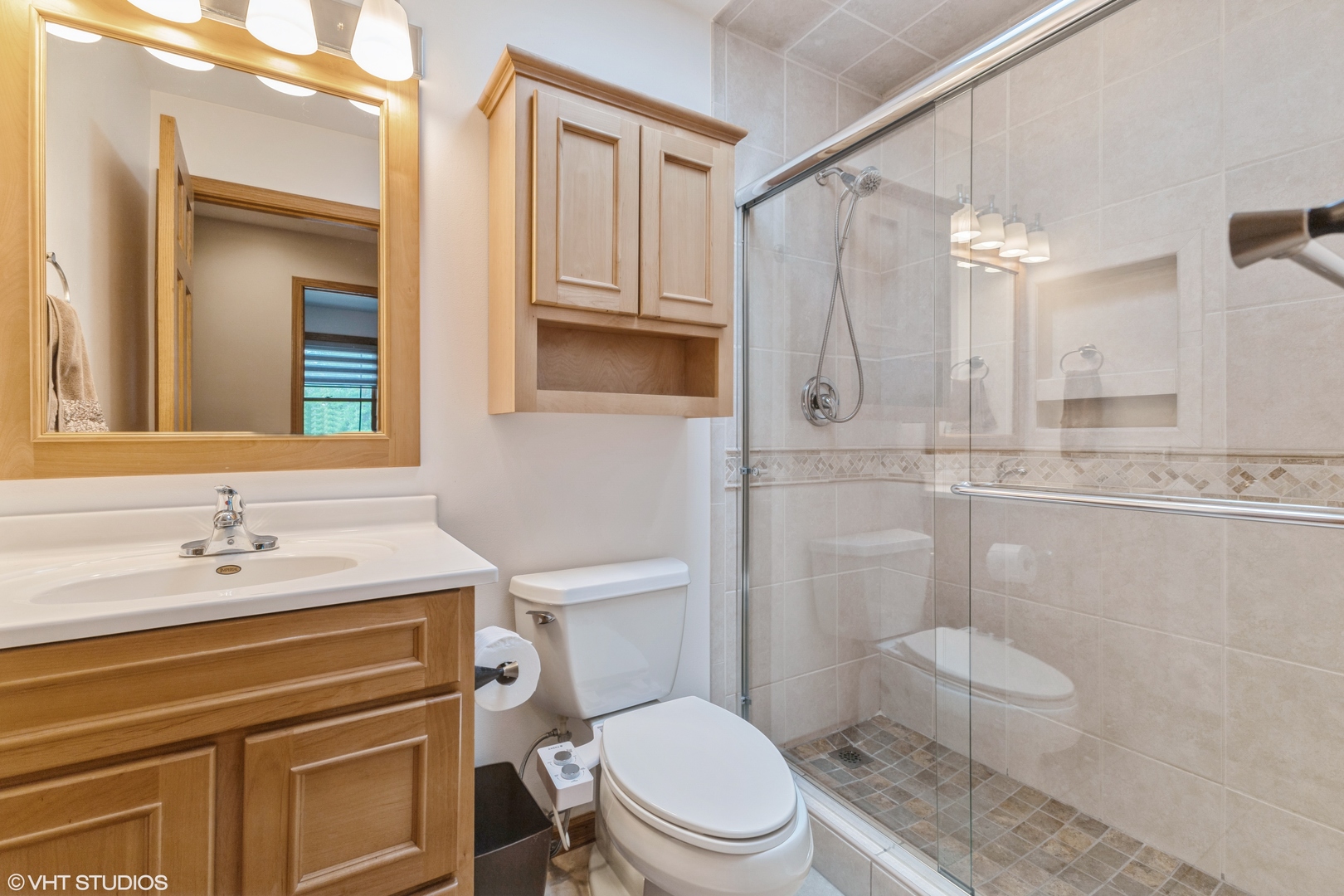 19558 Cambridge Drive, Mokena, IL 60448
