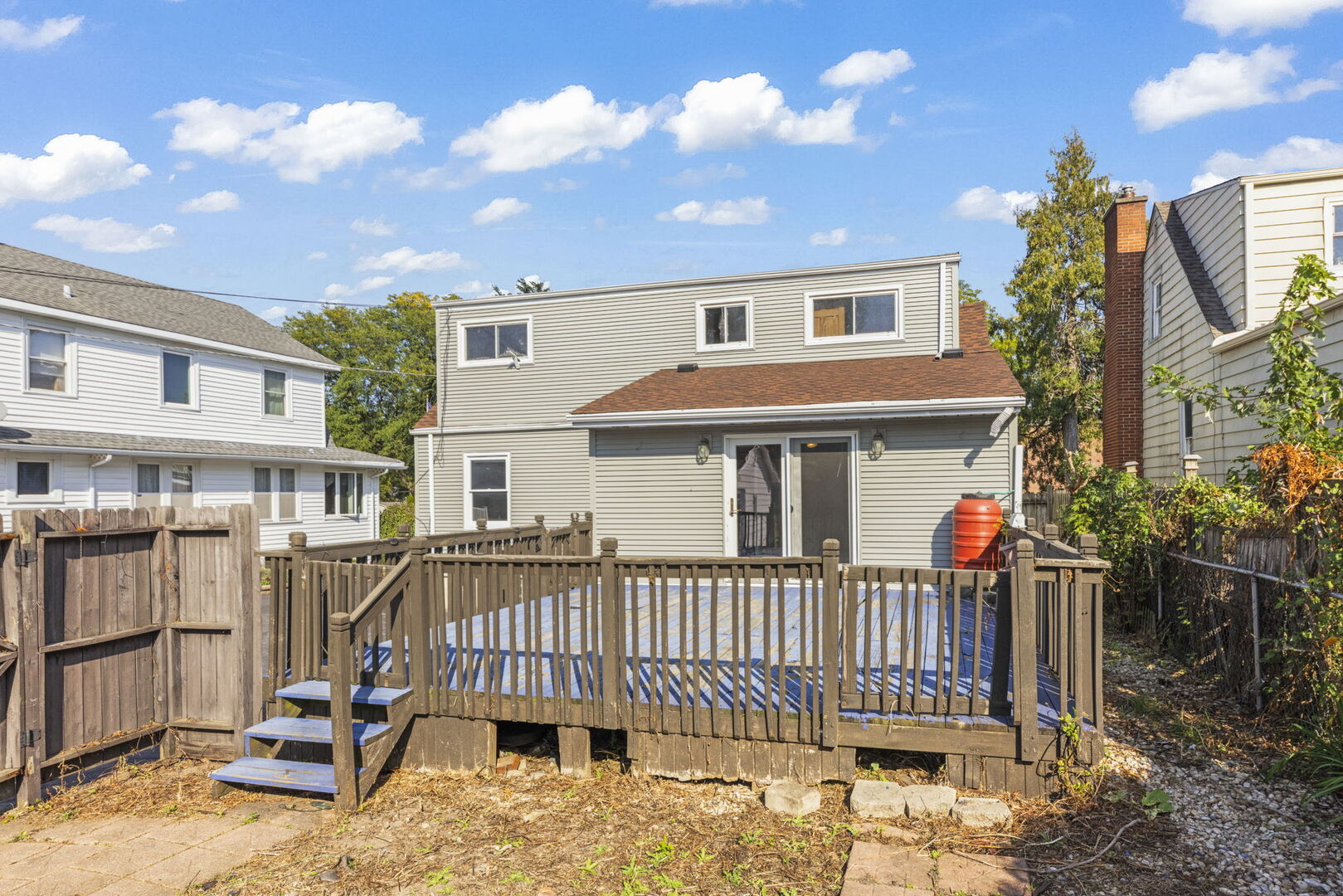 202 S Harvard Avenue, Villa Park, IL 60181