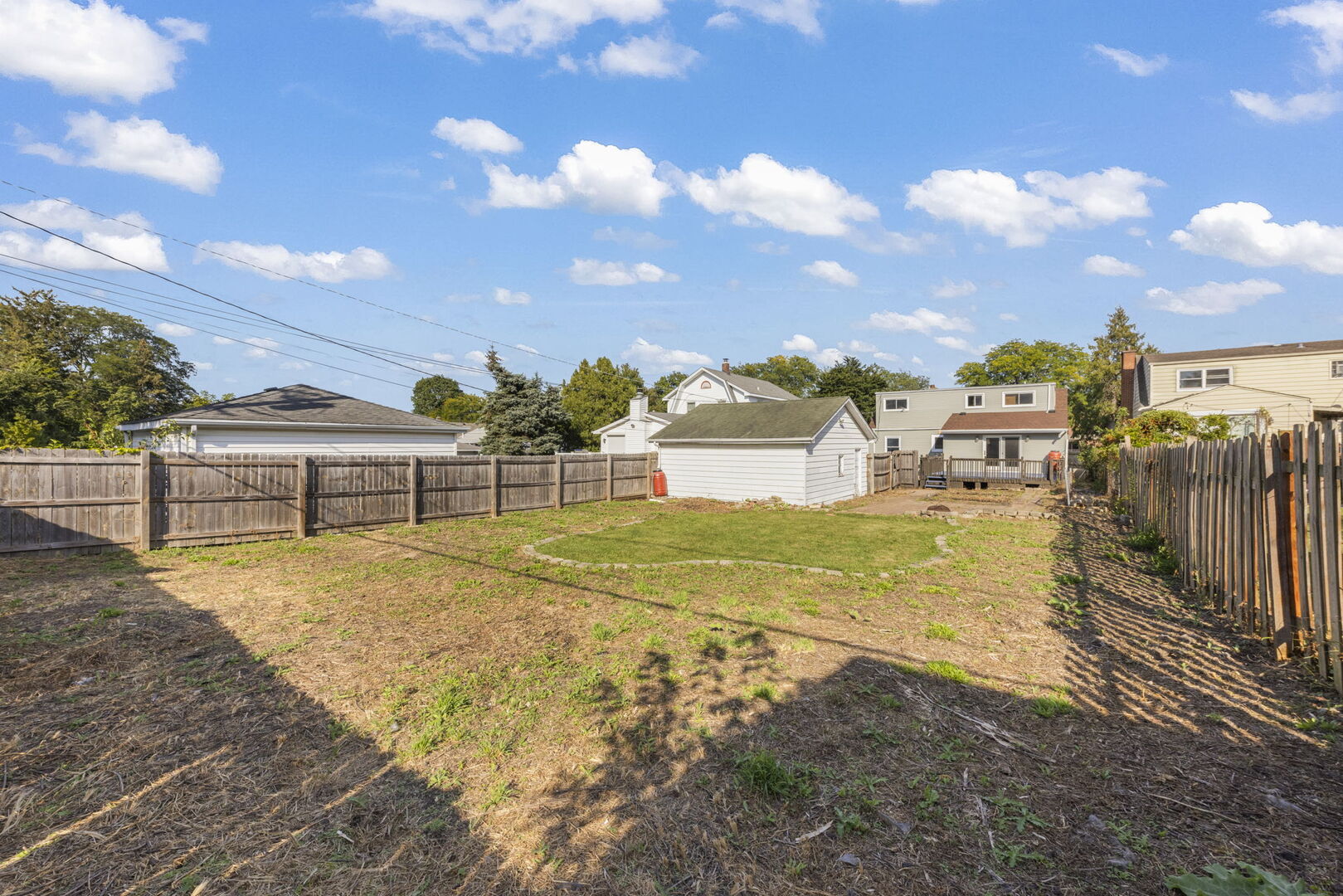202 S Harvard Avenue, Villa Park, IL 60181