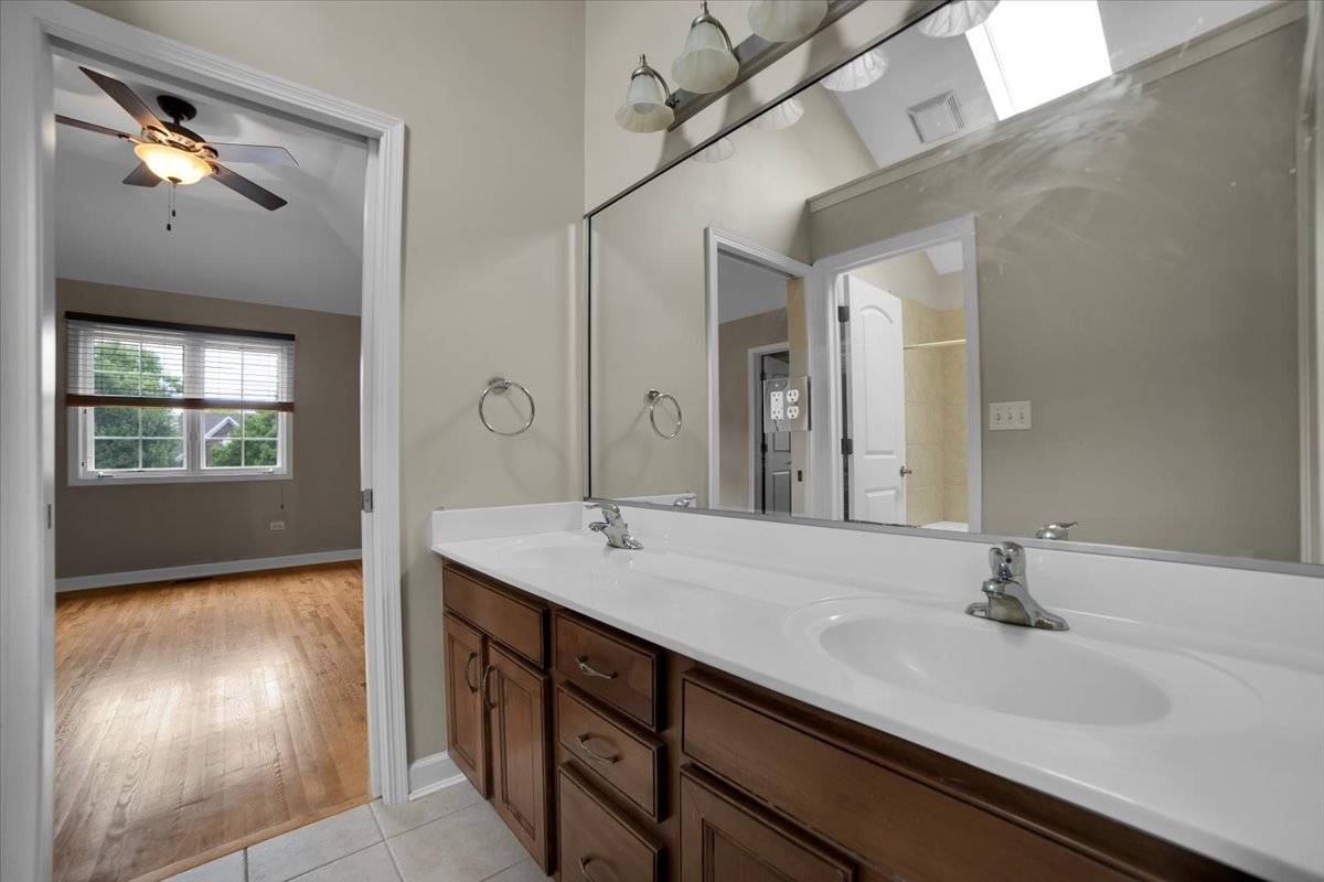 2227 Spartina Road, Naperville, IL 60564