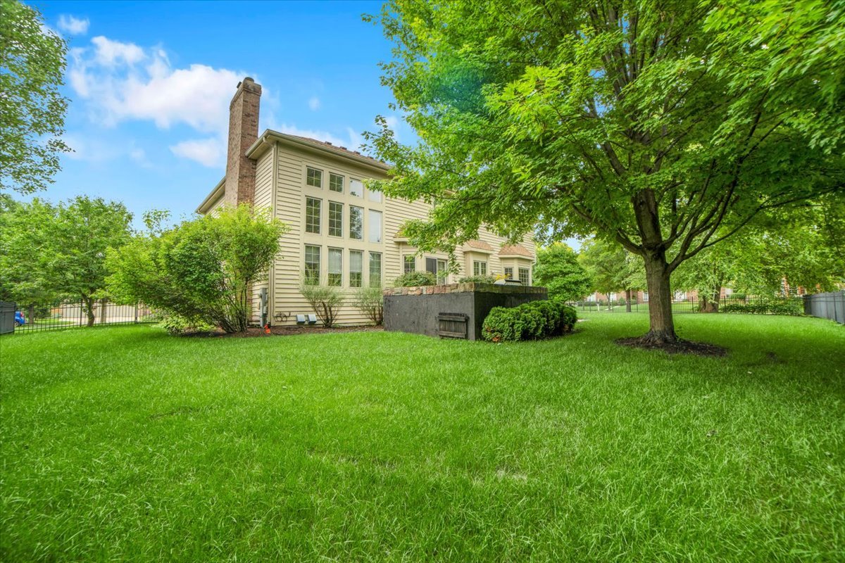 2227 Spartina Road, Naperville, IL 60564