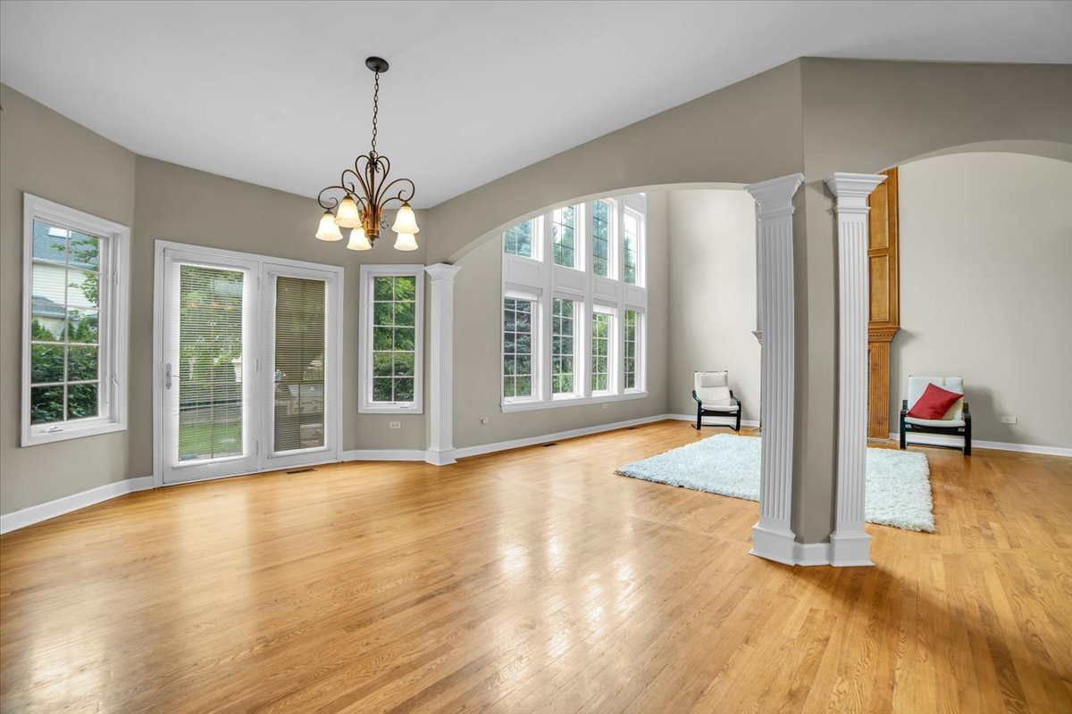 2227 Spartina Road, Naperville, IL 60564