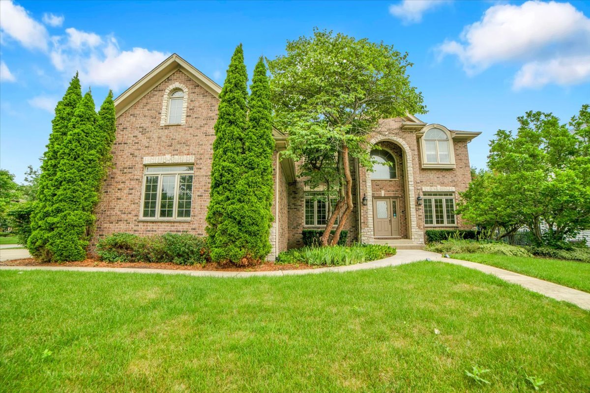 2227 Spartina Road, Naperville, IL 60564