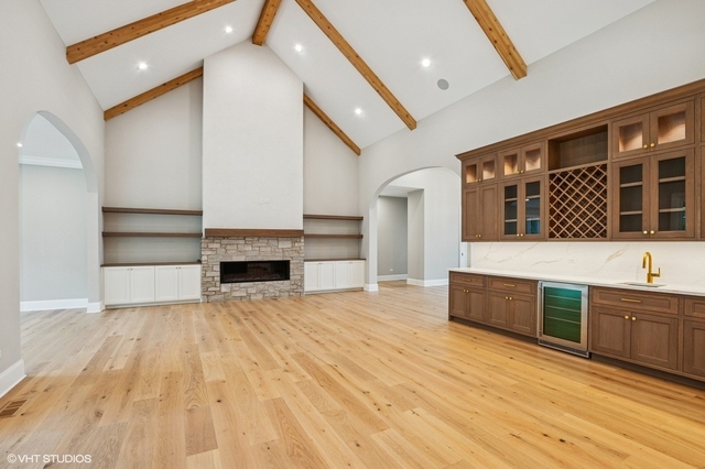 10940 German Church Road, La Grange, IL 60525