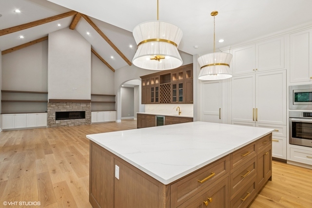 10940 German Church Road, La Grange, IL 60525
