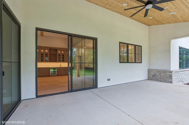 10940 German Church Road, La Grange, IL 60525
