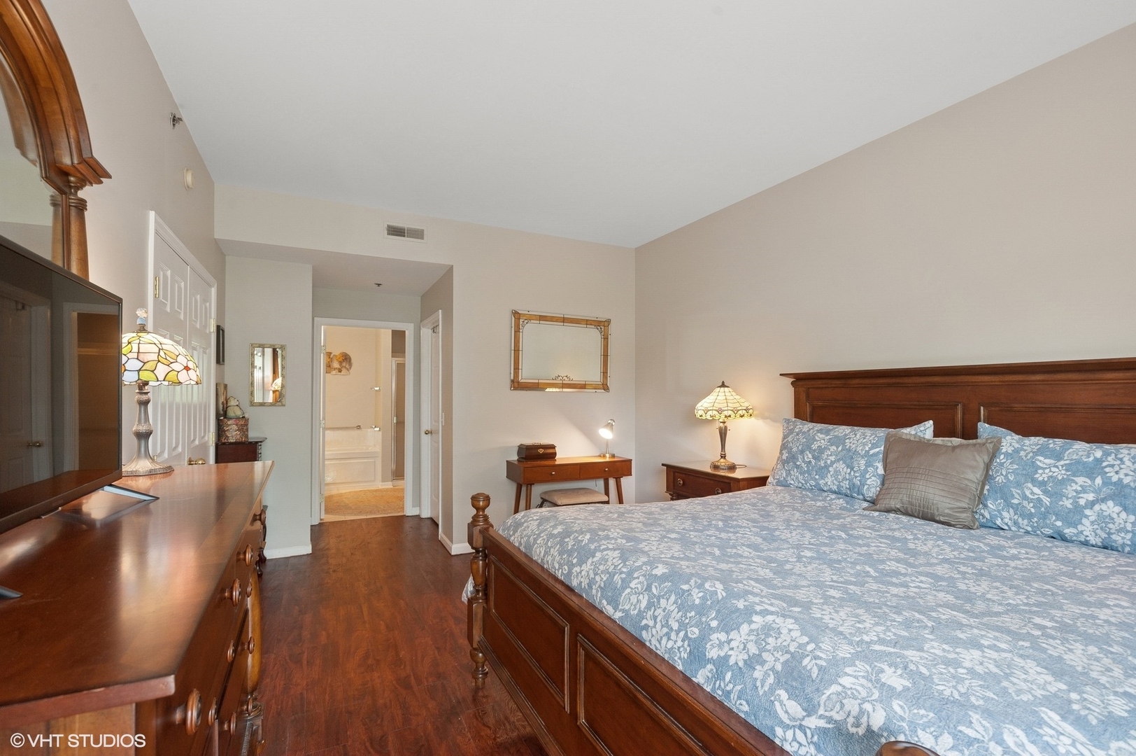 3125 Town Square Drive #408, Rolling Meadows, IL 60008