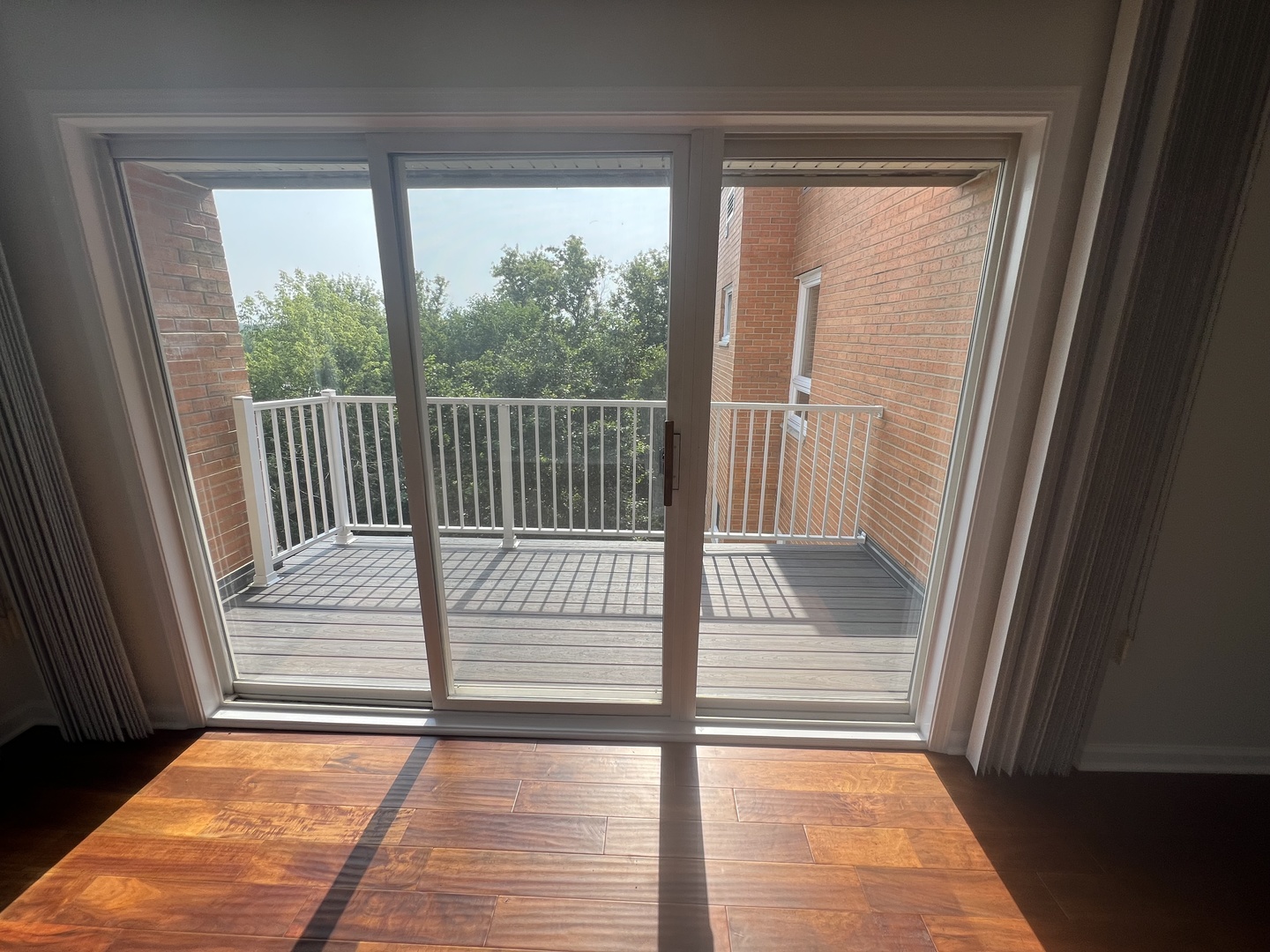 1635 N Milwaukee Avenue #403, Libertyville, IL 60048