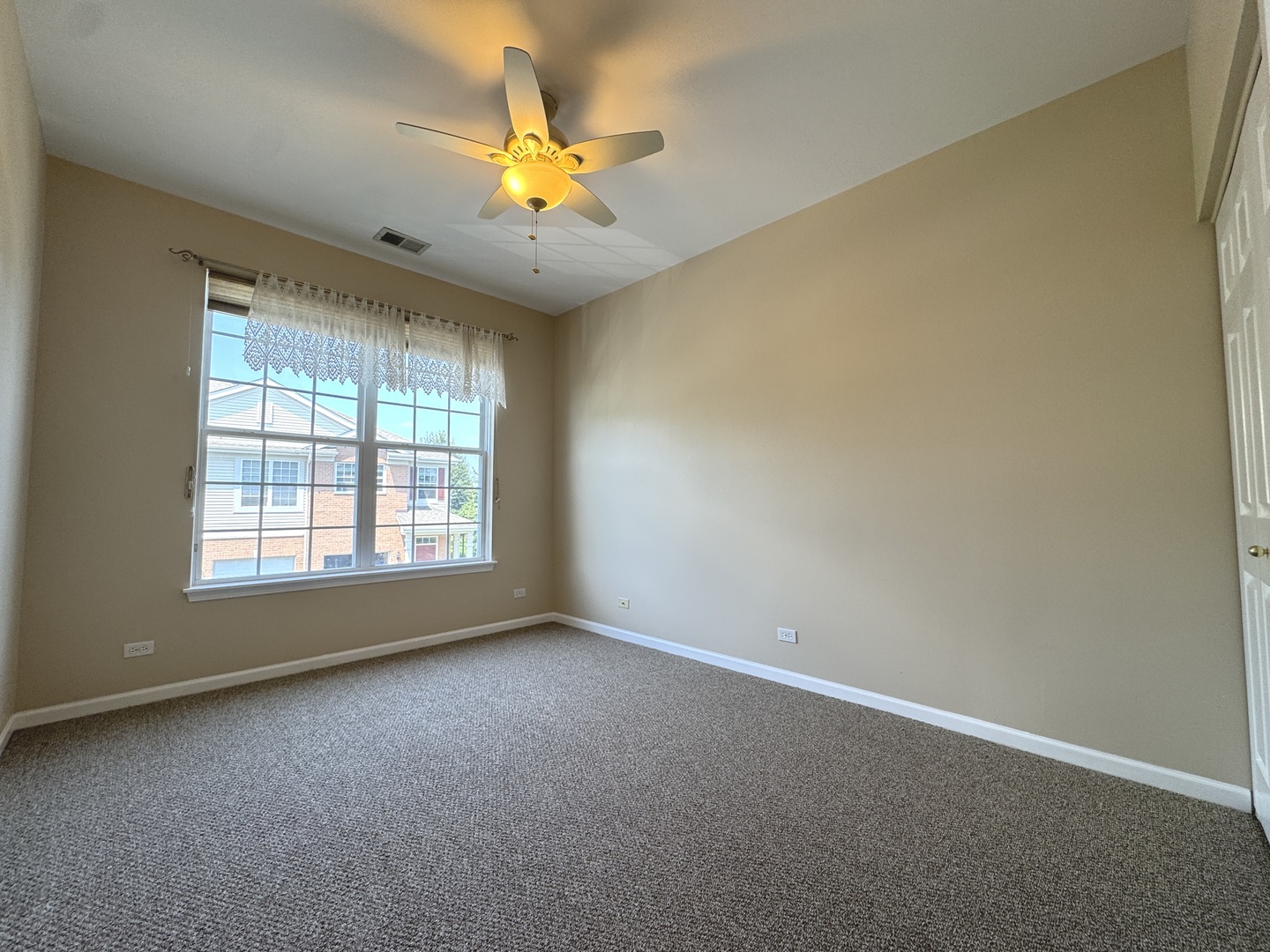 4220 Savoy Lane #4220, McHenry, IL 60050