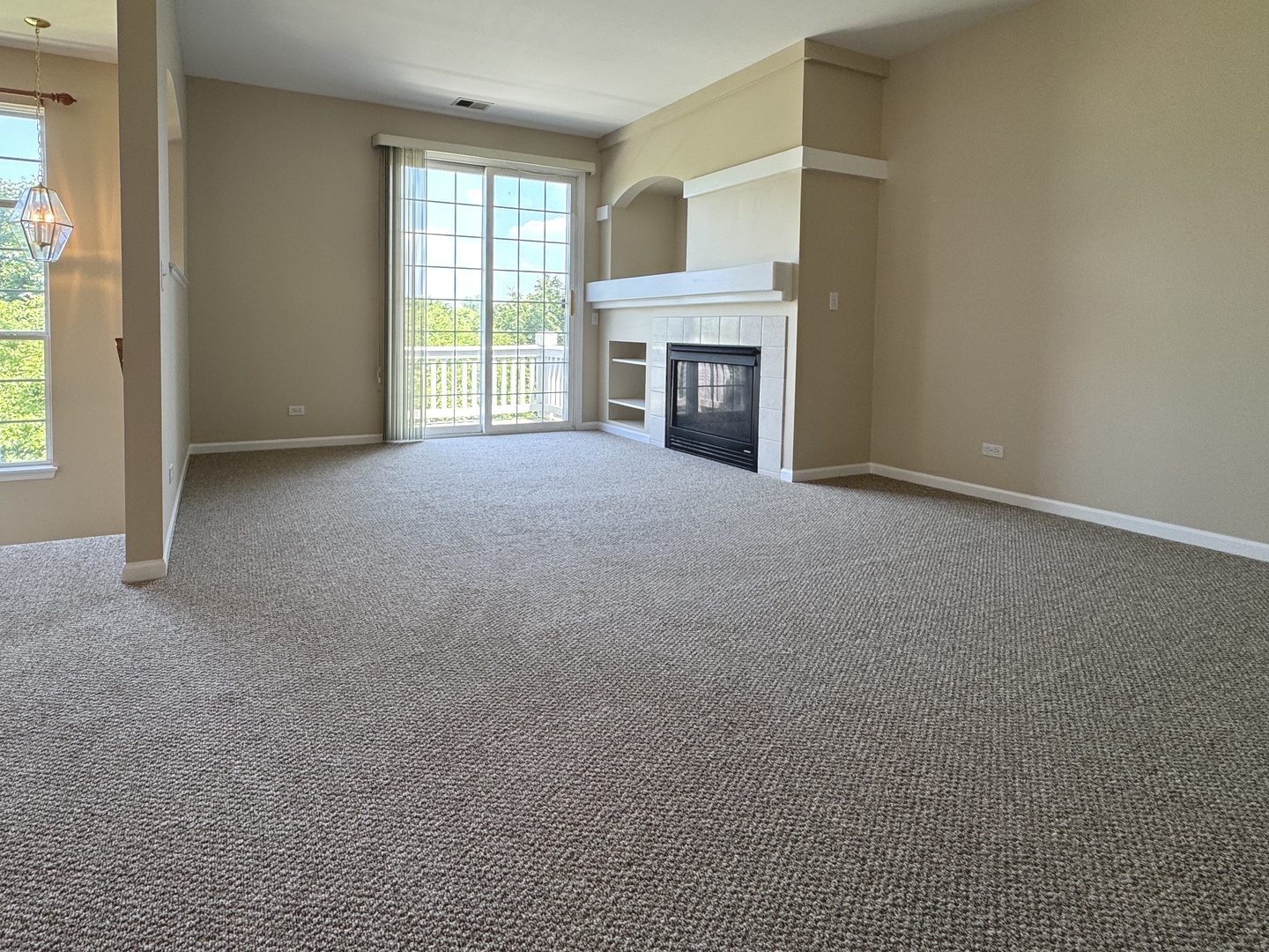 4220 Savoy Lane #4220, McHenry, IL 60050