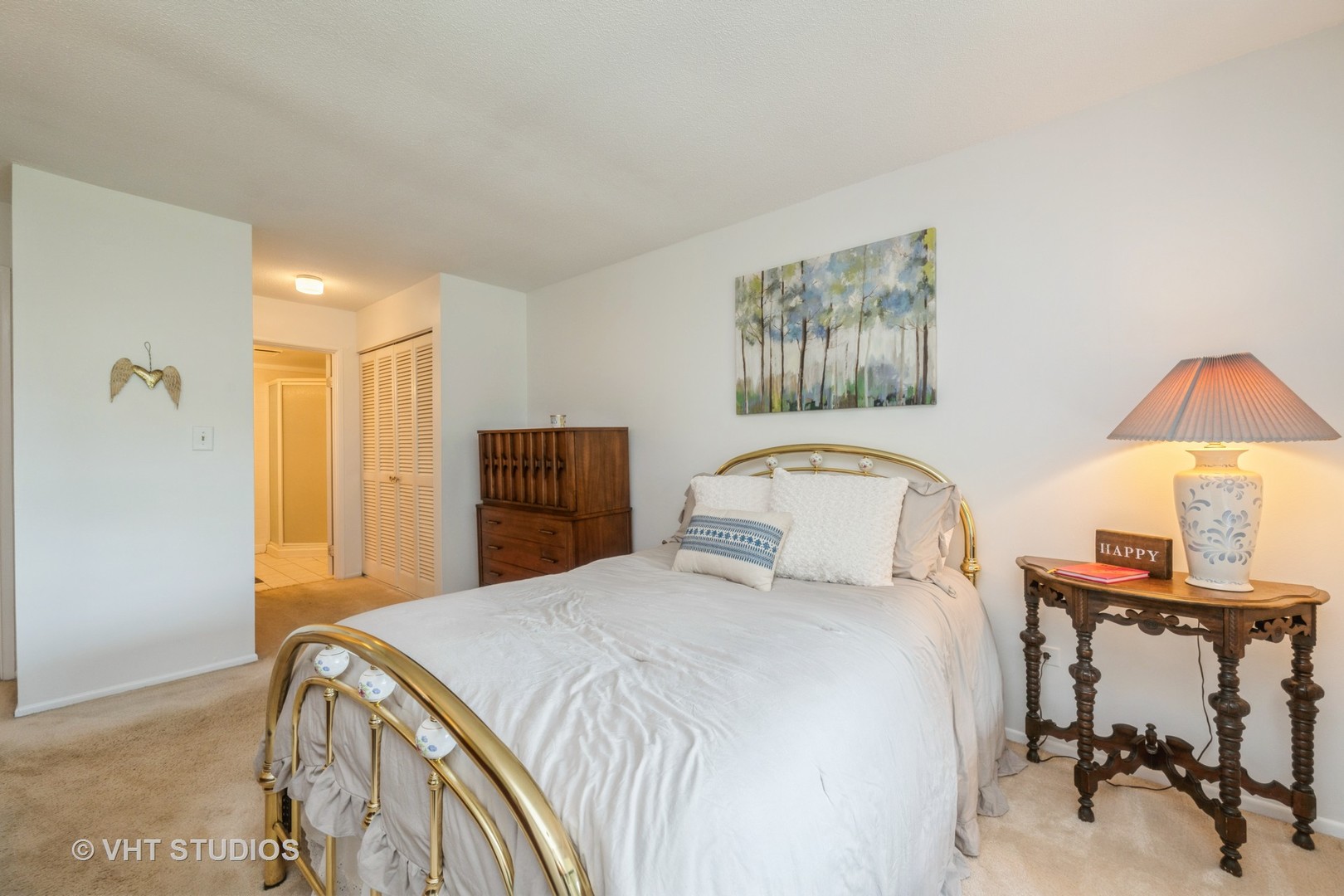 1295 N Sterling Avenue #211, Palatine, IL 60067