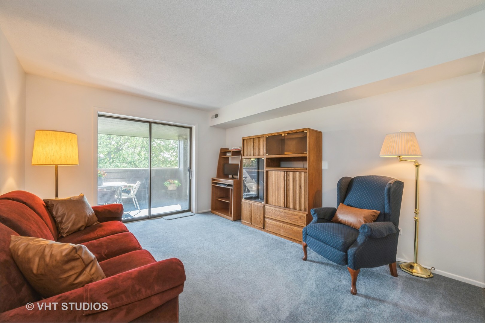 1295 N Sterling Avenue #211, Palatine, IL 60067