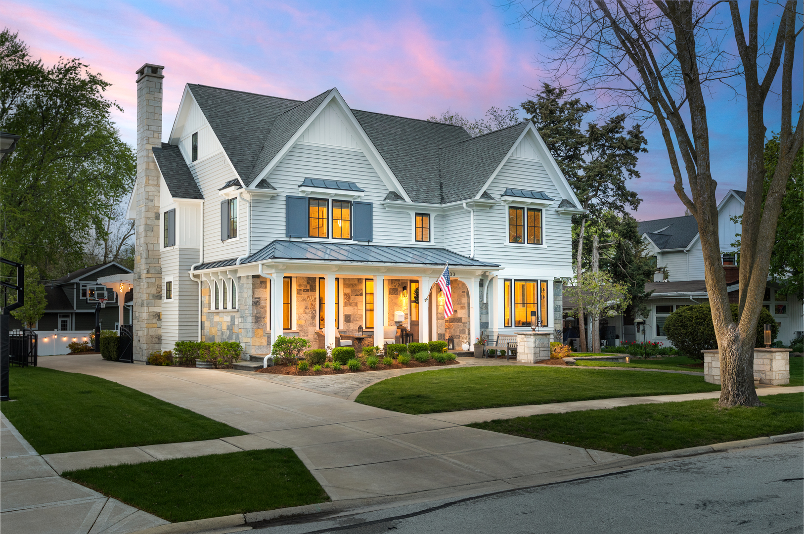 33 N Fremont Street, Naperville, IL 60540