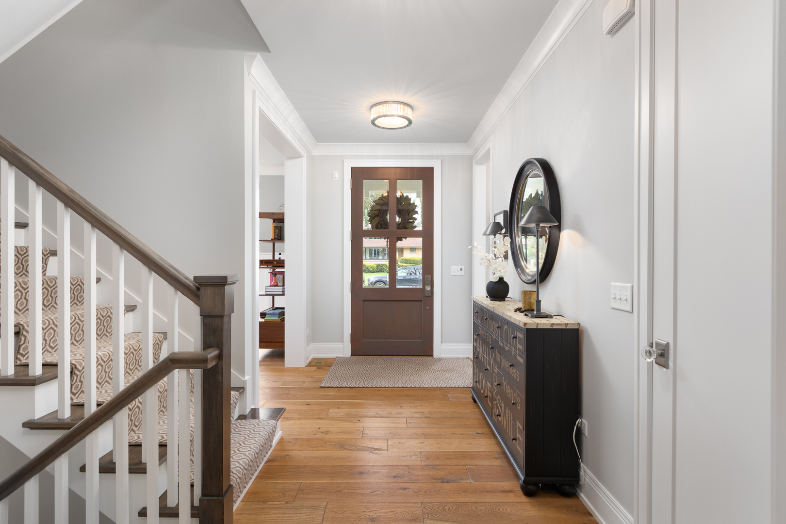 33 N Fremont Street, Naperville, IL 60540
