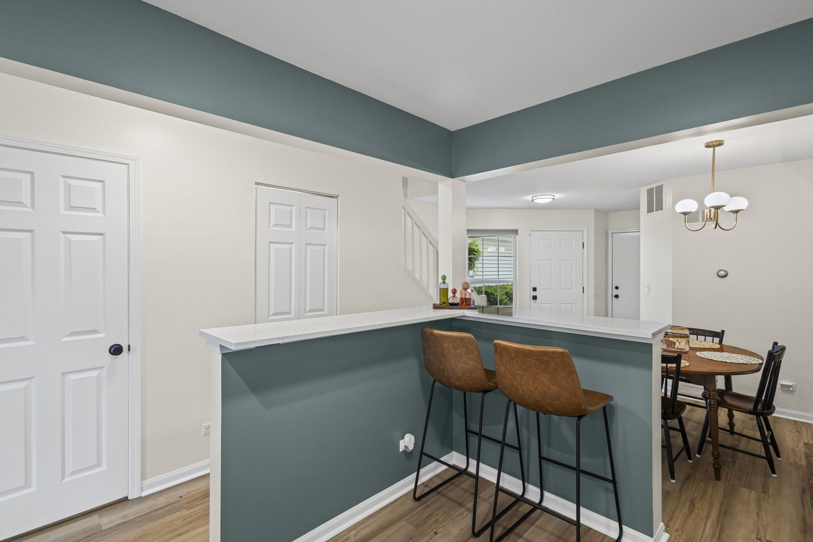 111 N Cathy Lane #0, Mount Prospect, IL 60056