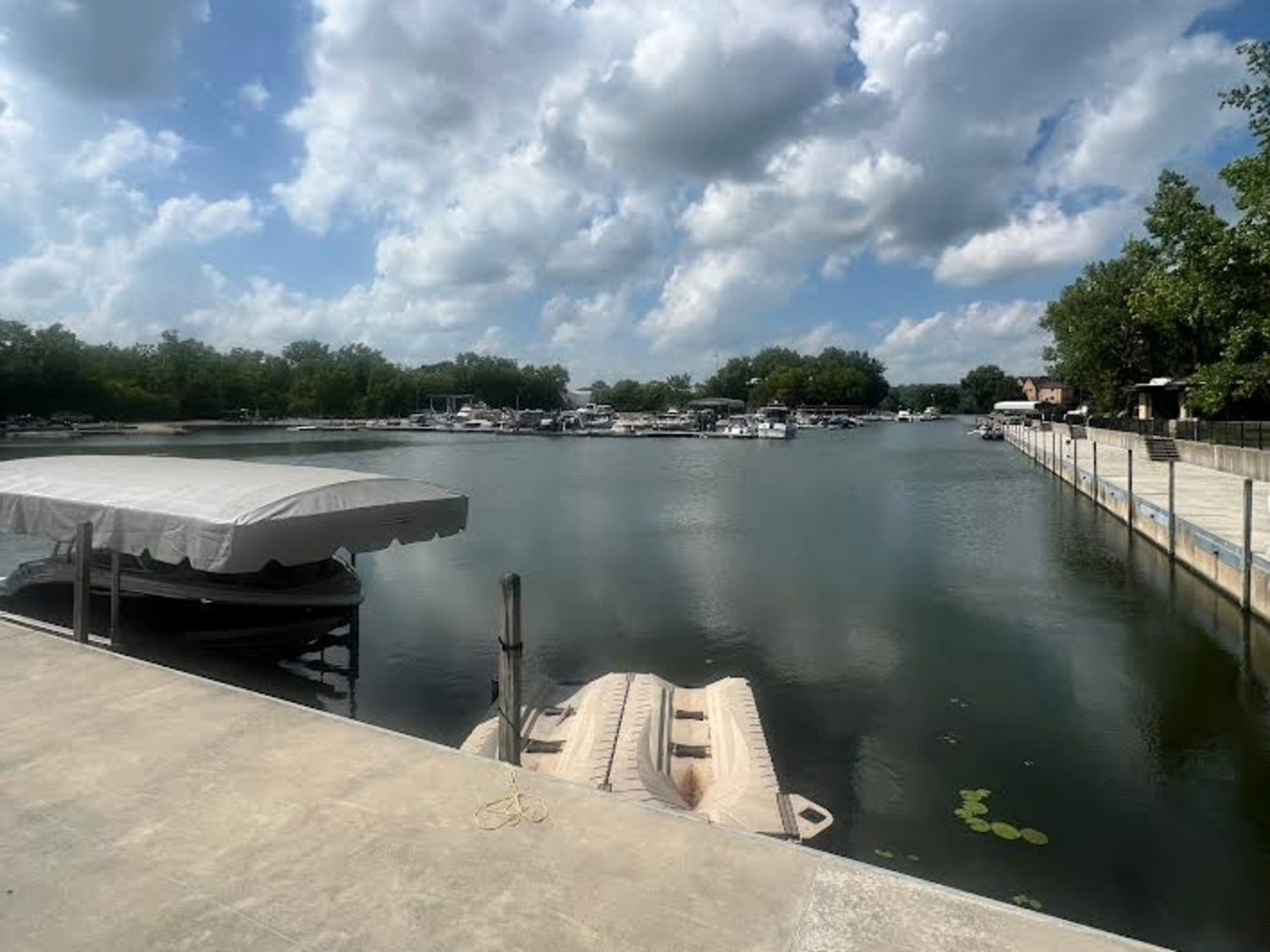 26304 W Pit Run Drive, Wilmington, IL 60481