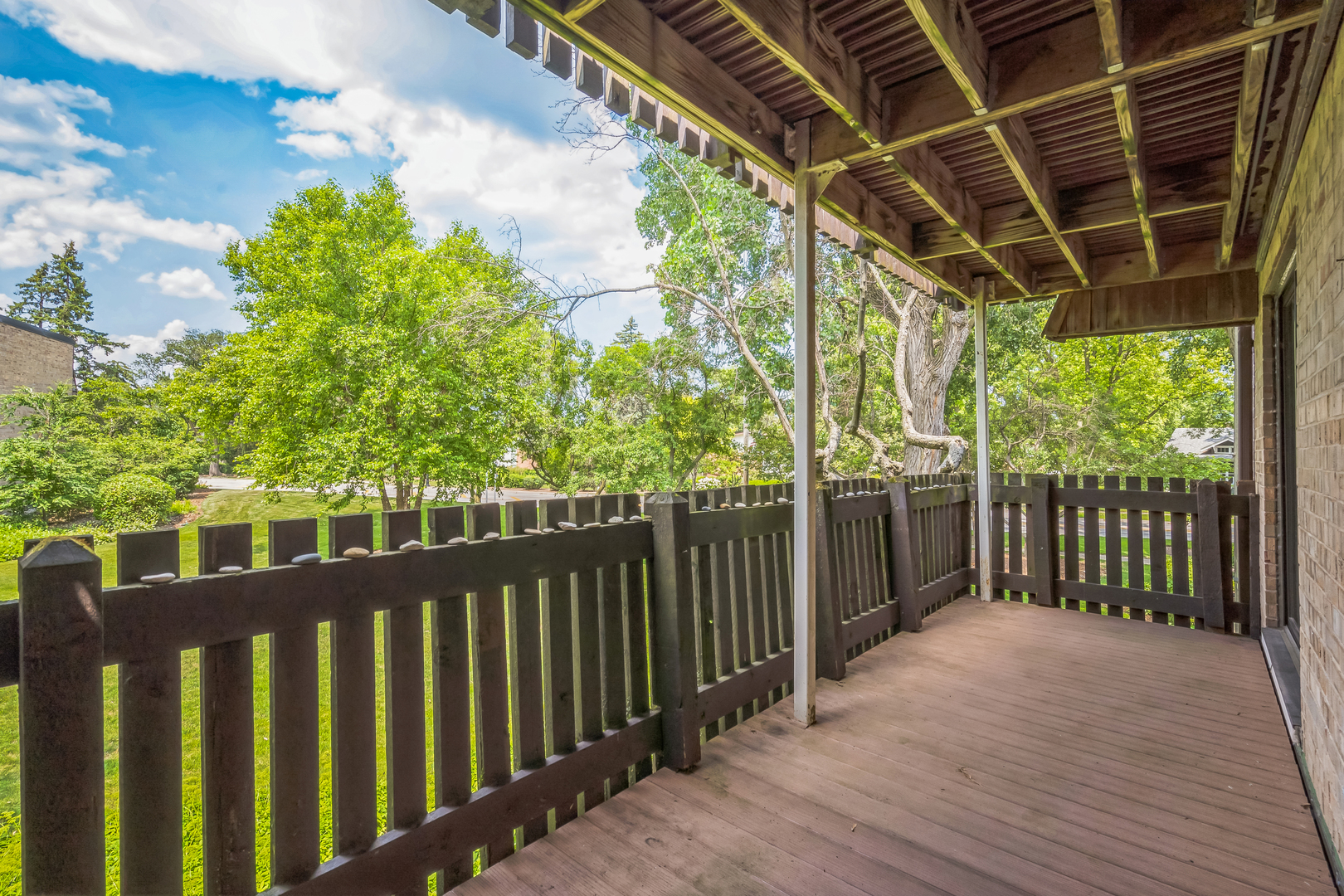 1703 NORTHFIELD Square #D, Northfield, IL 60093