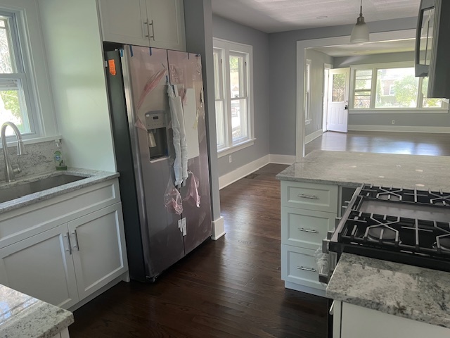 4052 Old Grand Avenue, Gurnee, IL 60031