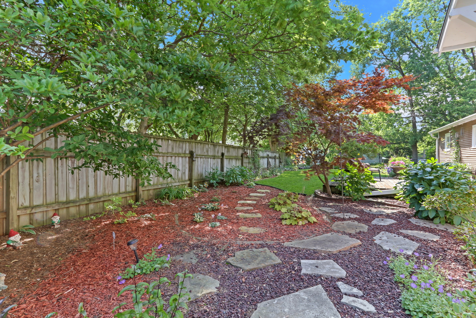 654 Main Street, Antioch, IL 60002