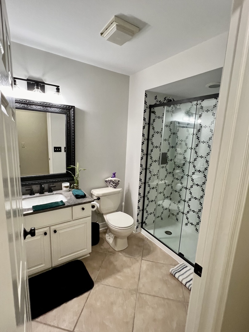 38W715 Bonnie Court, St. Charles, IL 60175