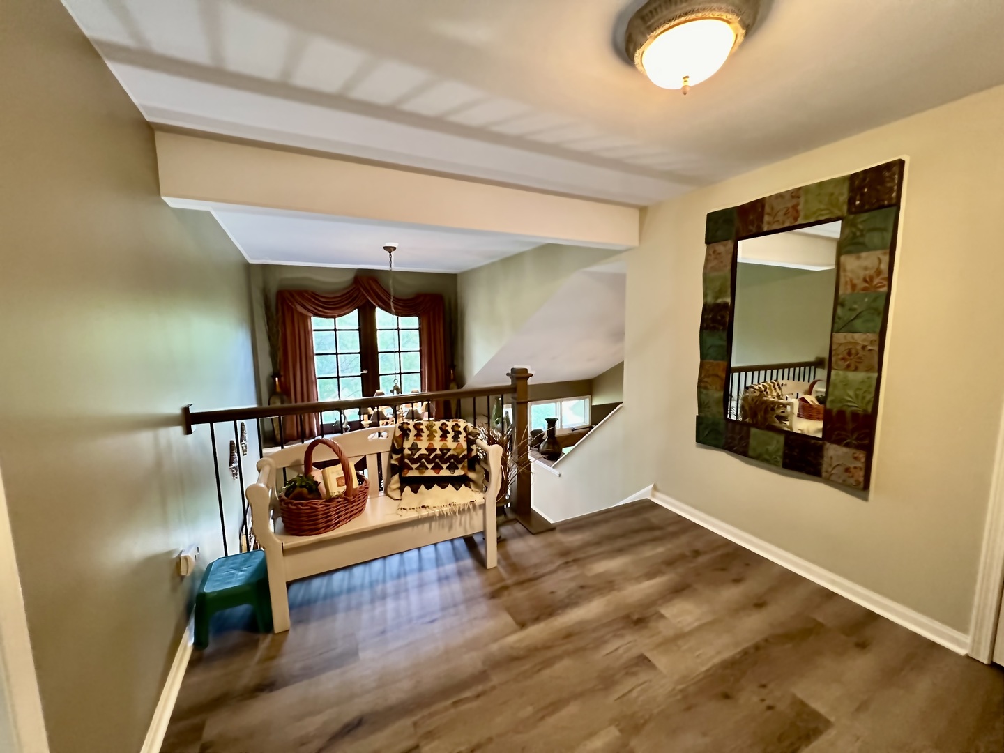 38W715 Bonnie Court, St. Charles, IL 60175