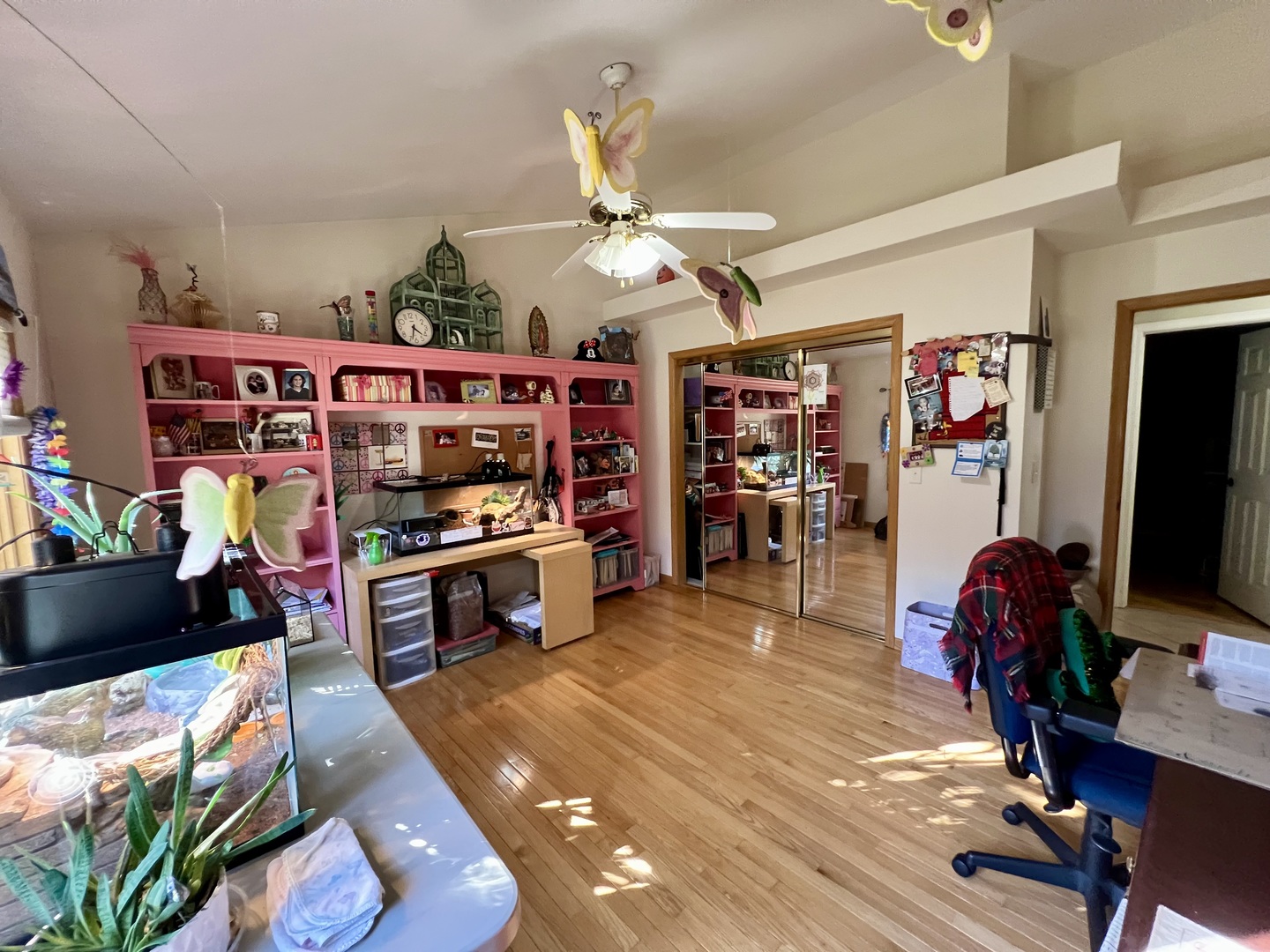 38W715 Bonnie Court, St. Charles, IL 60175