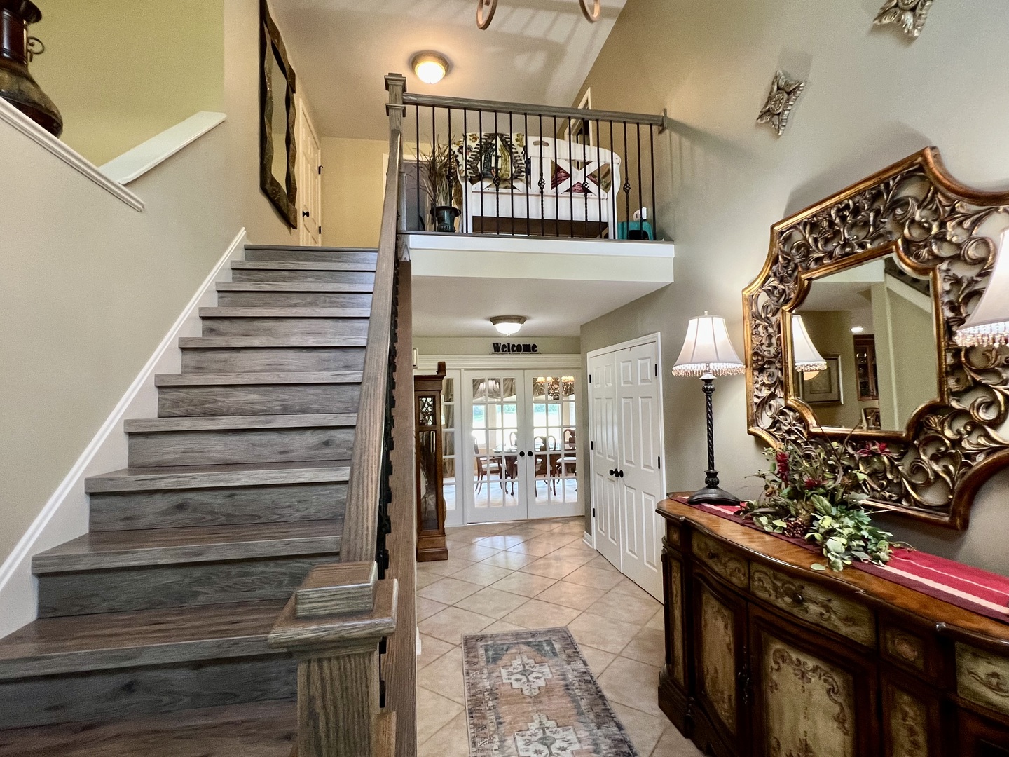 38W715 Bonnie Court, St. Charles, IL 60175