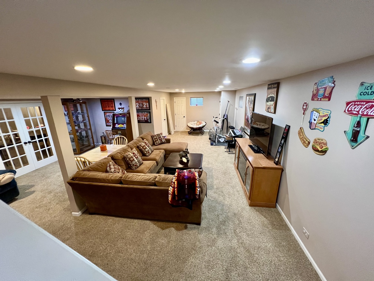 38W715 Bonnie Court, St. Charles, IL 60175