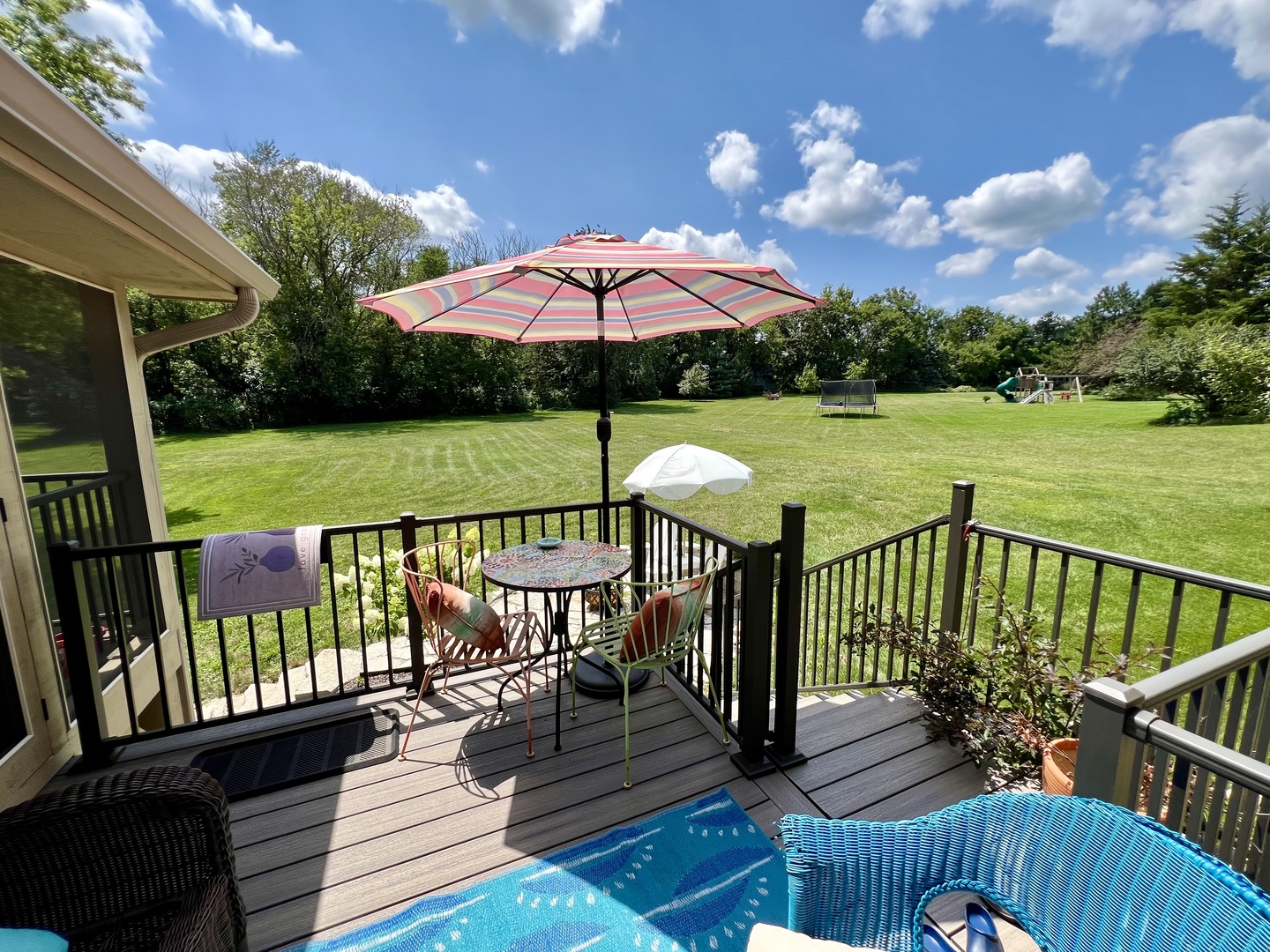 38W715 Bonnie Court, St. Charles, IL 60175