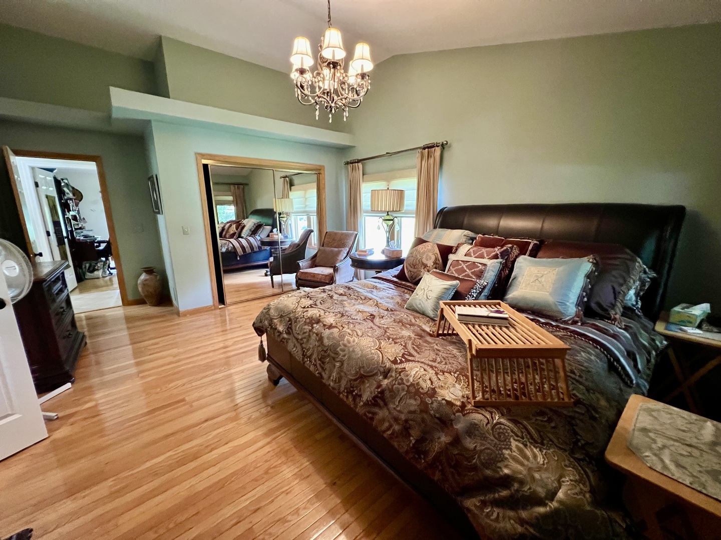 38W715 Bonnie Court, St. Charles, IL 60175