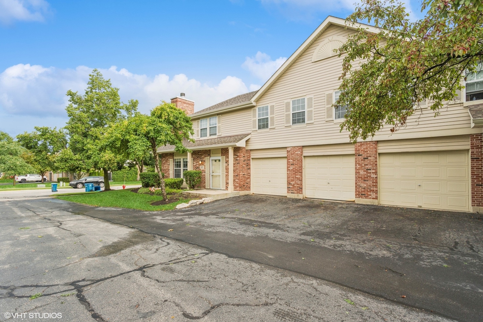 117 Cammeron Court, Aurora, IL 60504