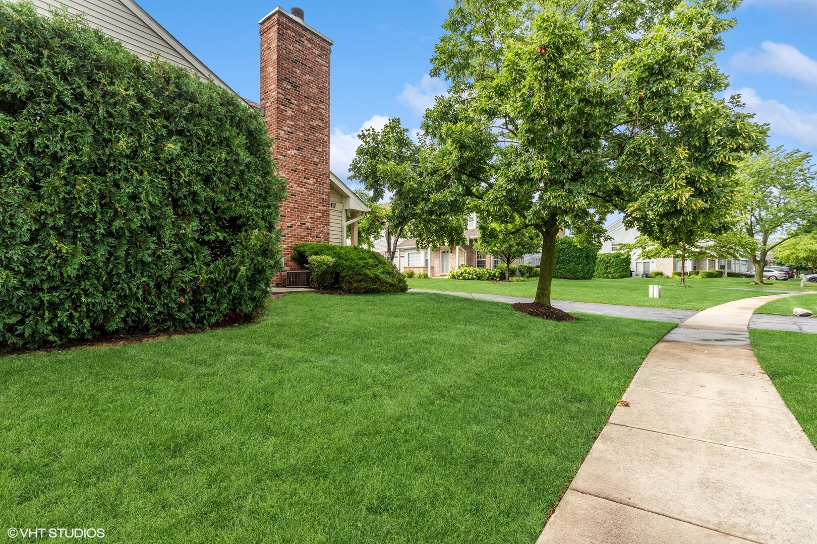 117 Cammeron Court, Aurora, IL 60504