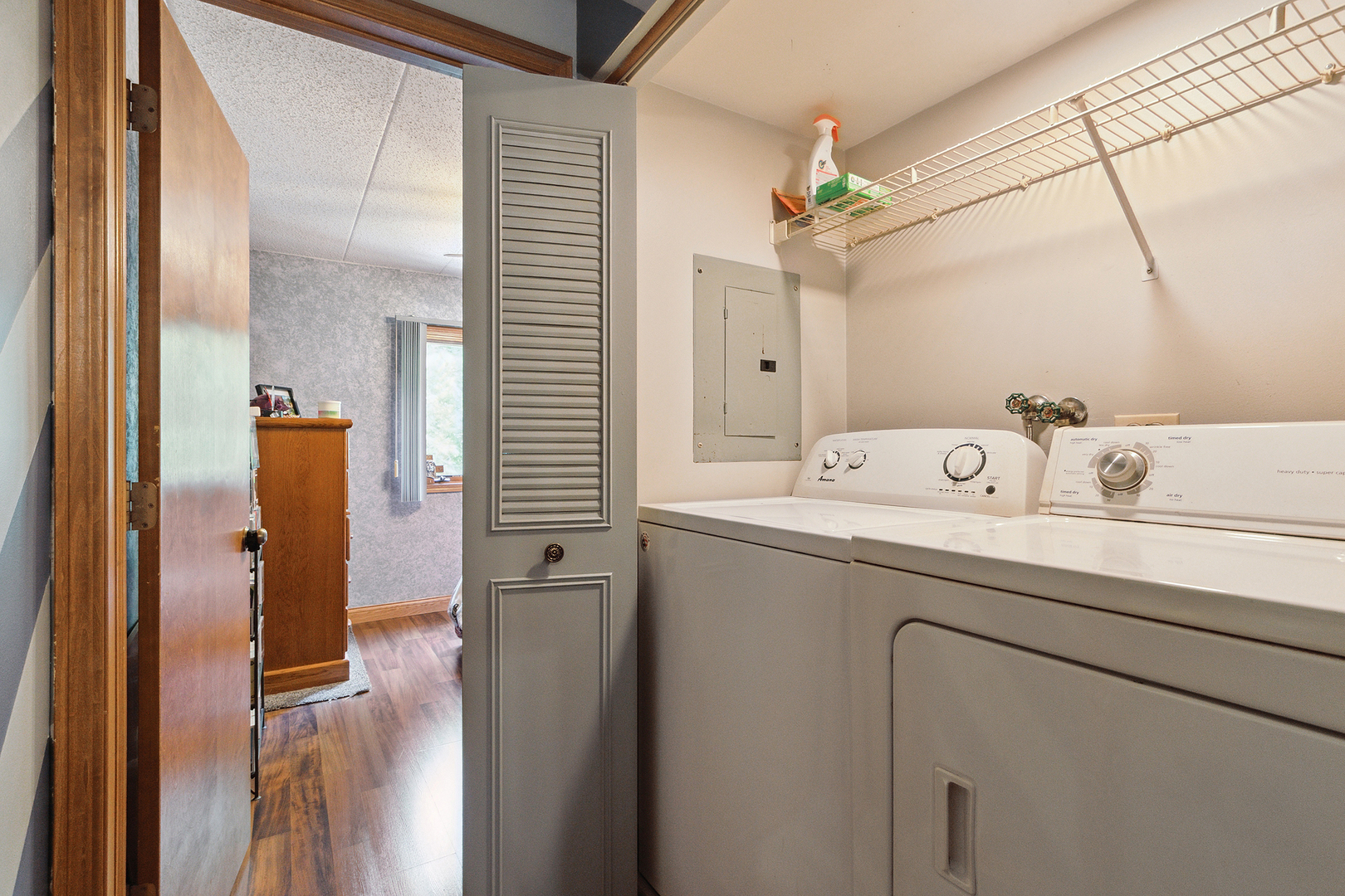 8425 W 95th Street #27, Hickory Hills, IL 60457