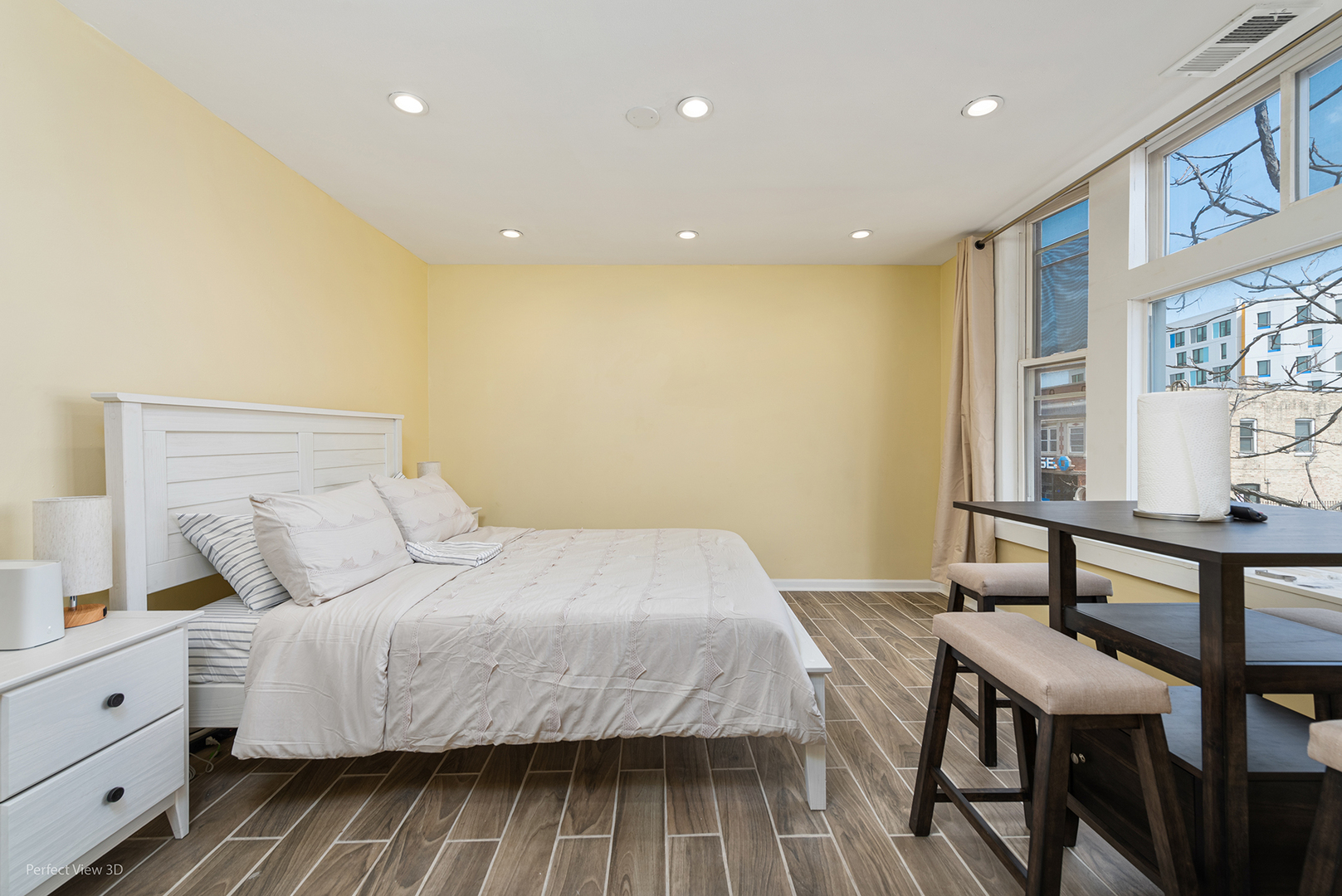 2626 N Milwaukee Avenue #2F, Chicago, IL 60647