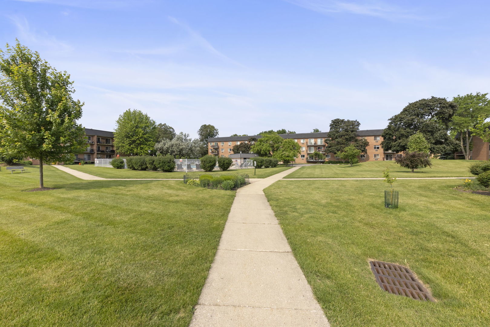 1056 N Mill Street #306, Naperville, IL 60563