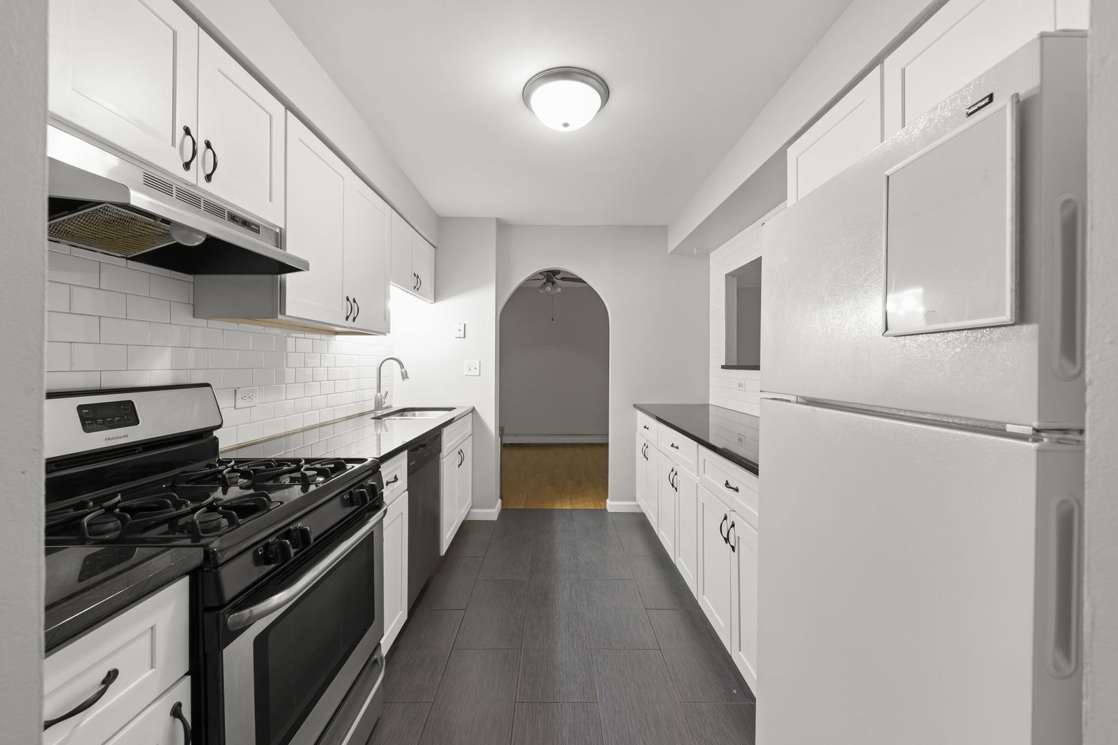 1056 N Mill Street #306, Naperville, IL 60563