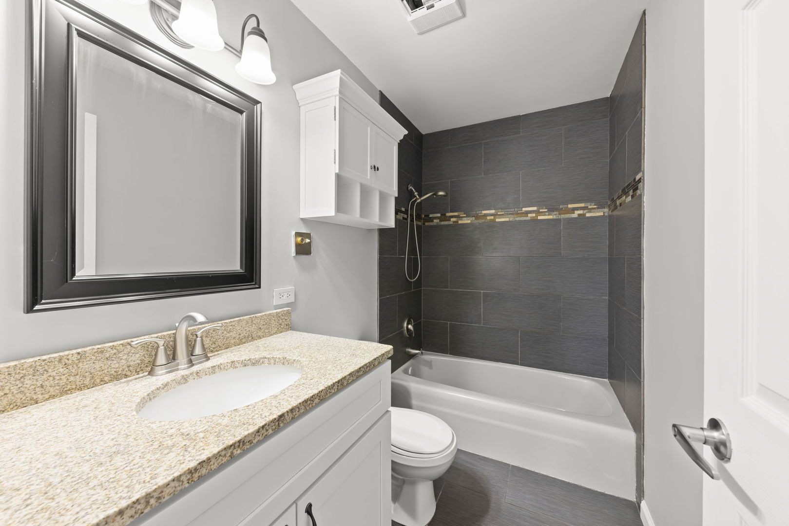 1056 N Mill Street #306, Naperville, IL 60563