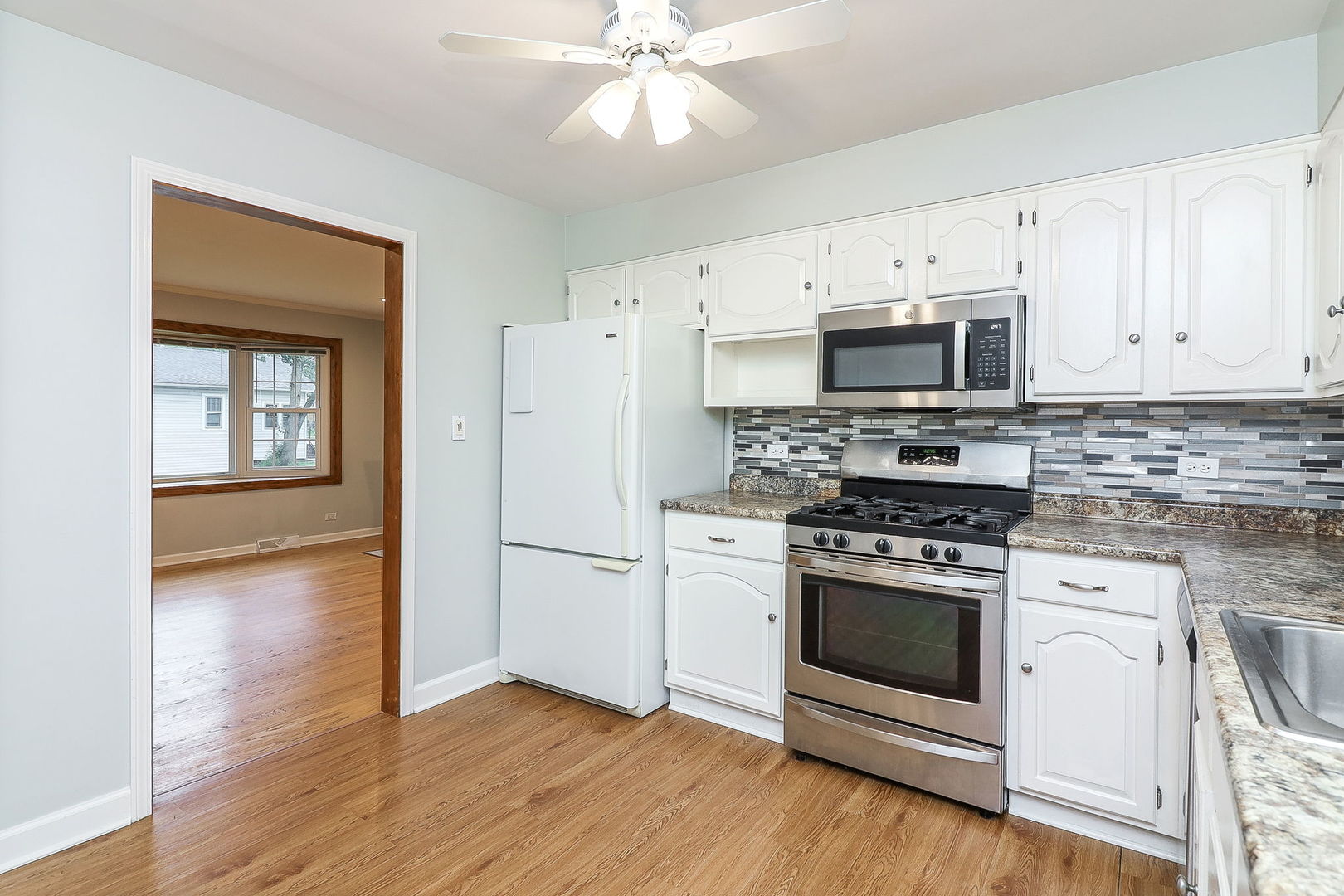 509 Gierz Street, Downers Grove, IL 60515