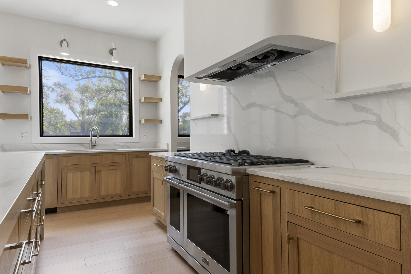 23w731 Hobson Road, Naperville, IL 60564