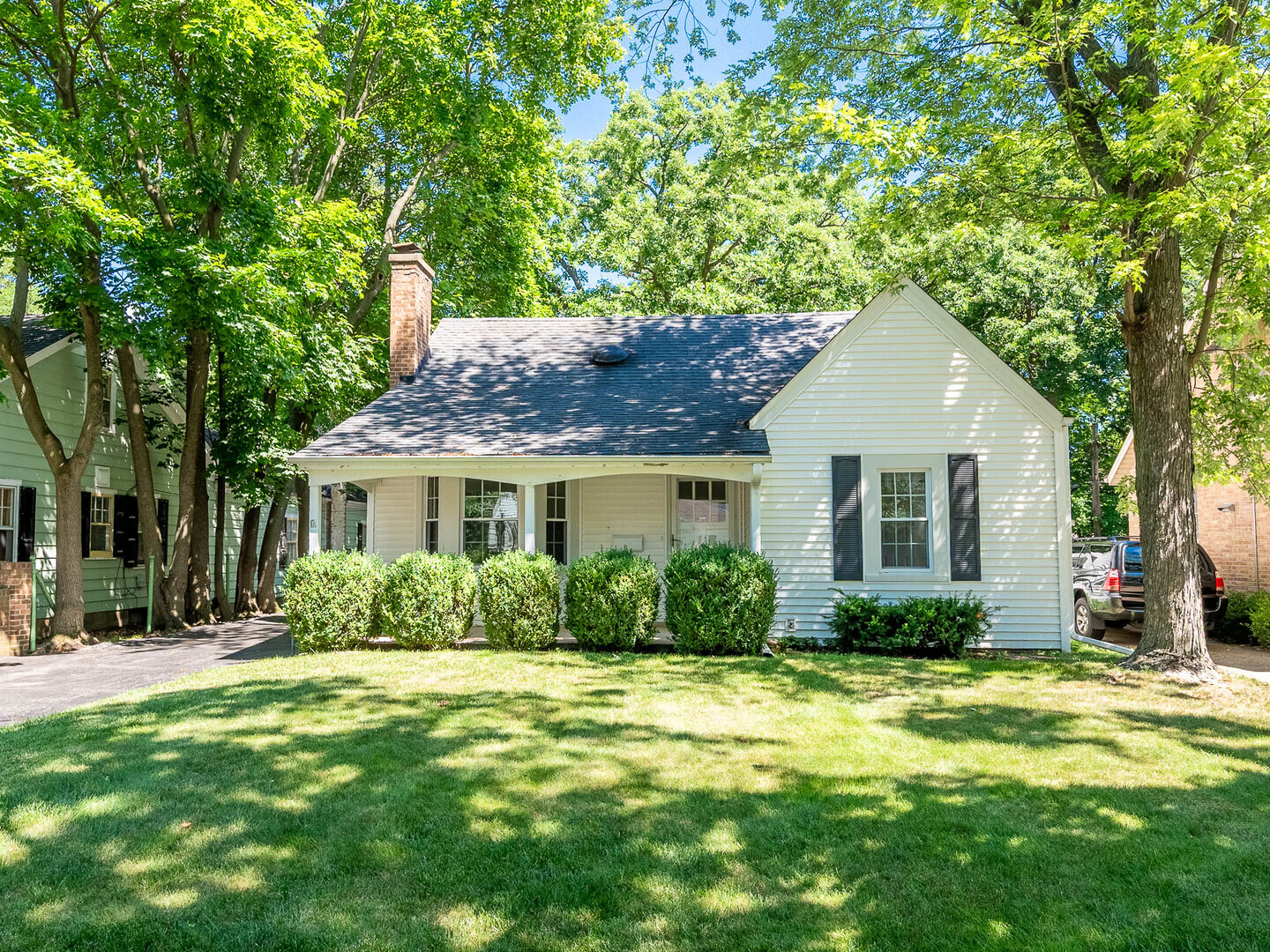 516 Colville Place, Waukegan, IL 60087