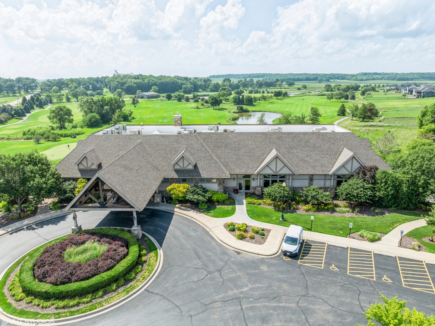 7148 Golfview Court, Yorkville, IL 60560