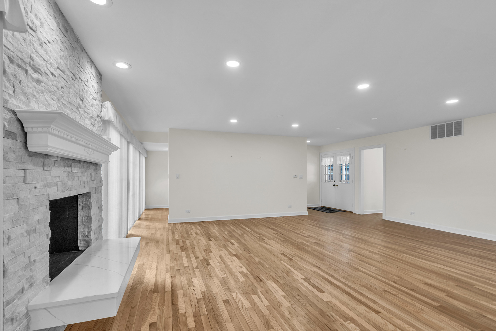 5 Haverhill On Auburn, Rolling Meadows, IL 60008