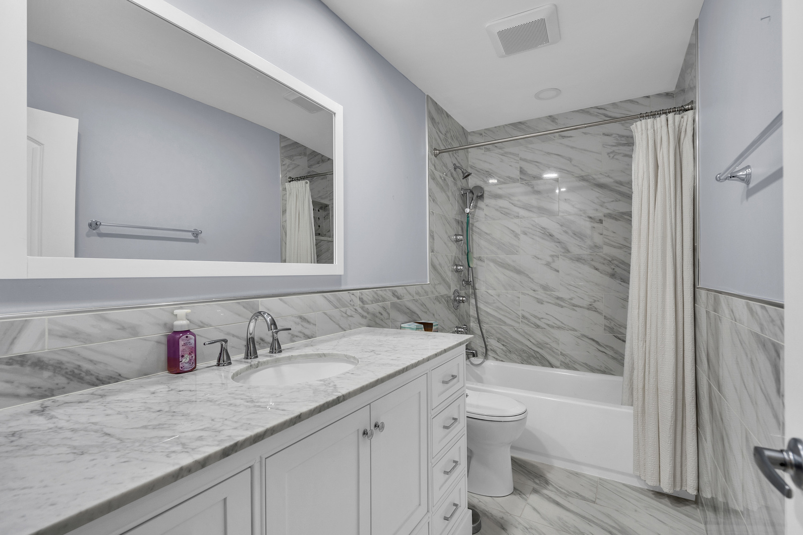 5 Haverhill On Auburn, Rolling Meadows, IL 60008