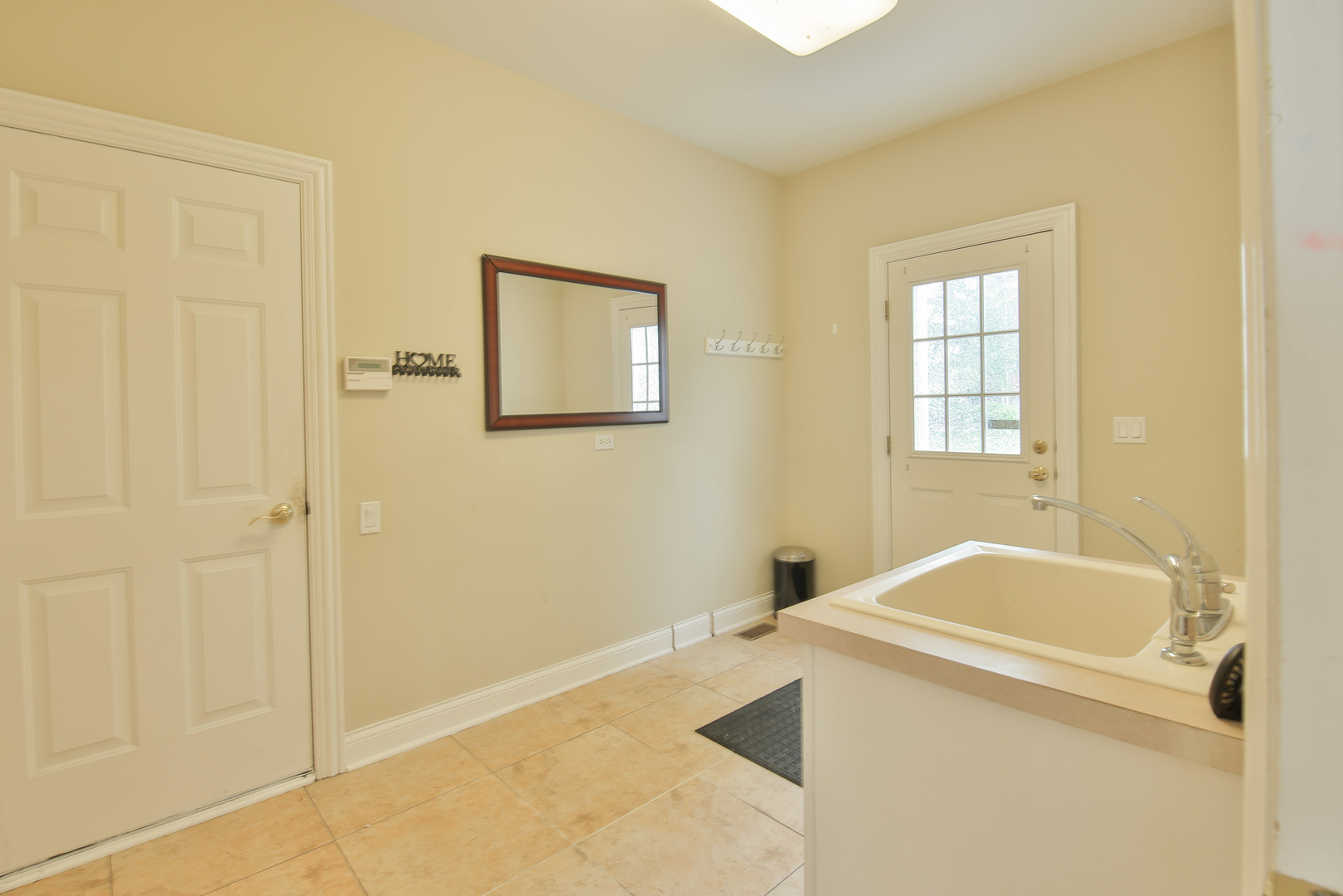 3702 W Homestead Trail, Crystal Lake, IL 60012