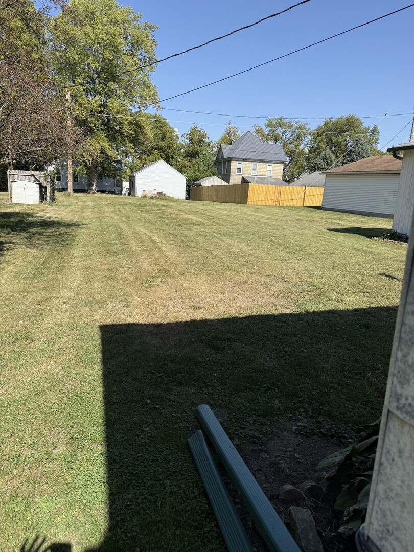 206 E Oak Street, Chatsworth, IL 60921