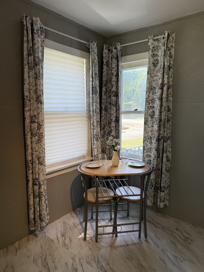 206 E Oak Street, Chatsworth, IL 60921