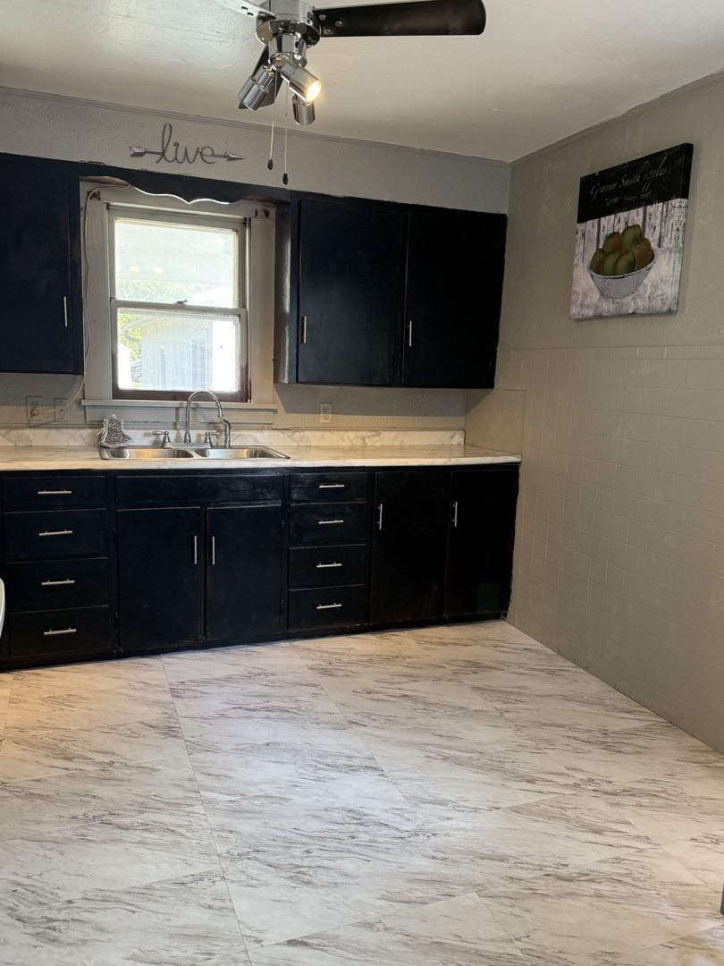 206 E Oak Street, Chatsworth, IL 60921