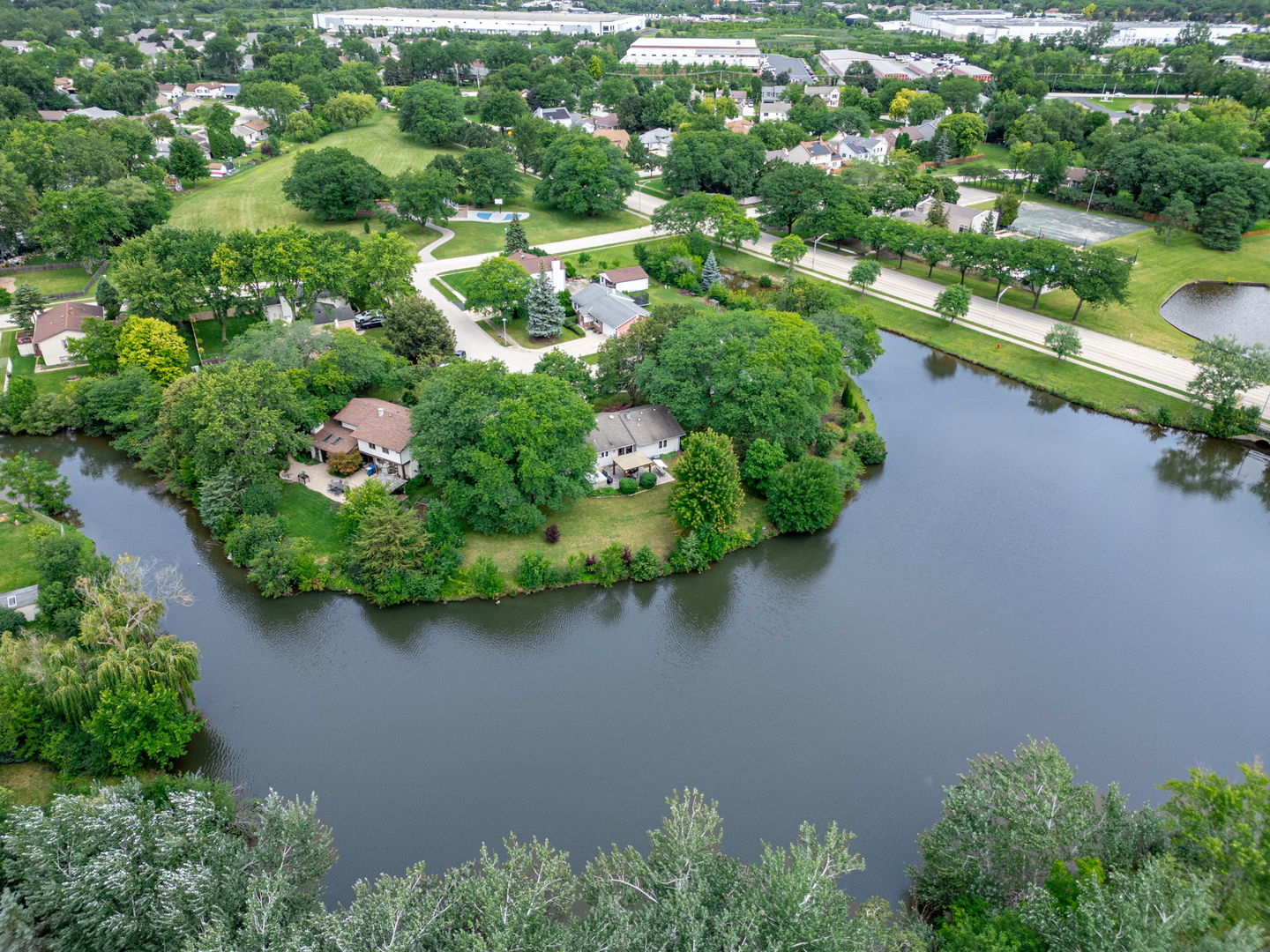 823 Anchor Court, Bartlett, IL 60103