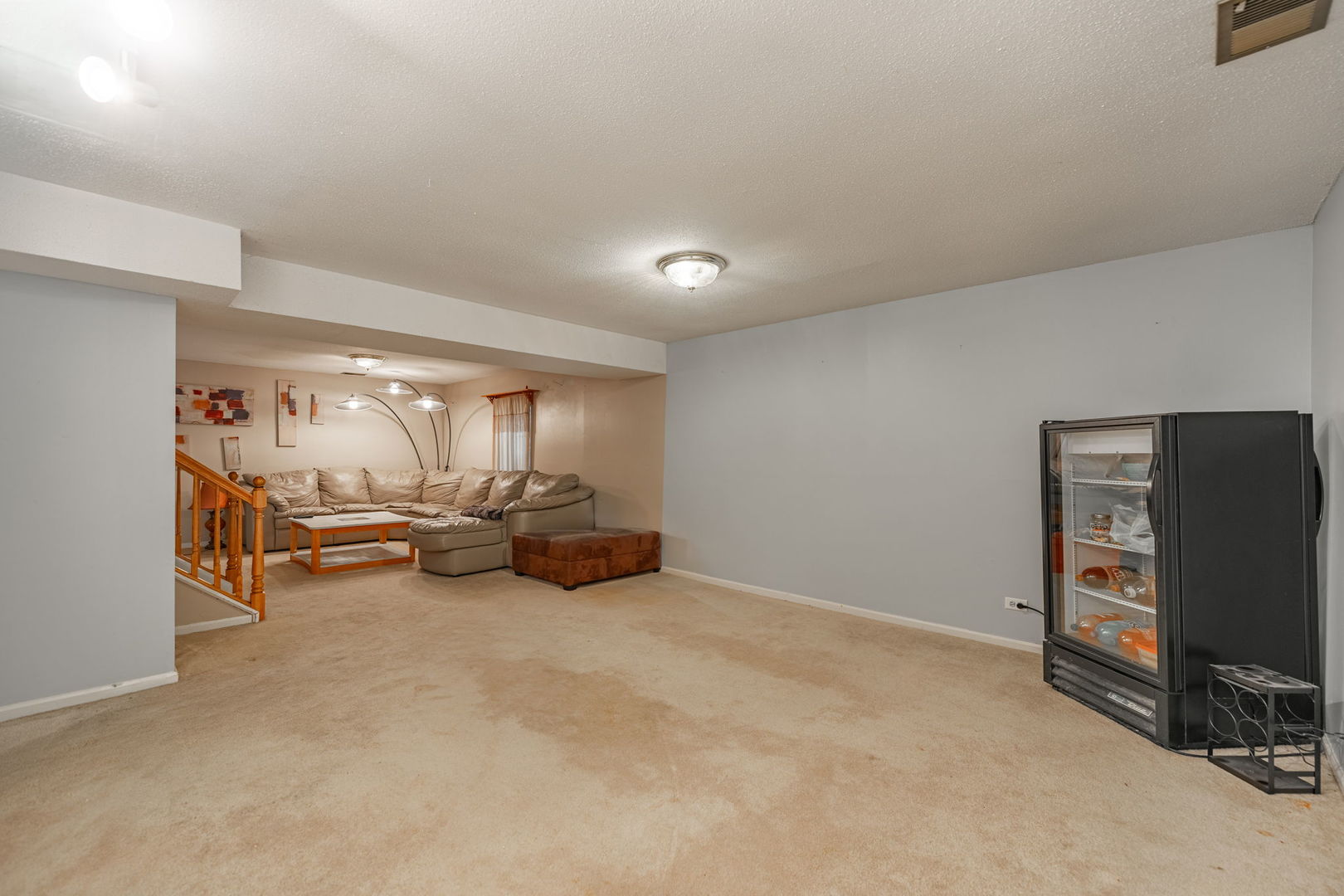 823 Anchor Court, Bartlett, IL 60103